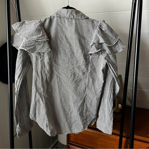 Button Up - Picture 3 of 4